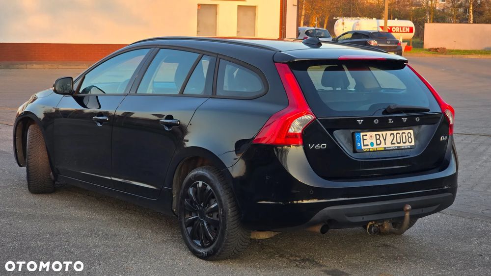 Volvo V60 D4 Geartronic RDesign - 4