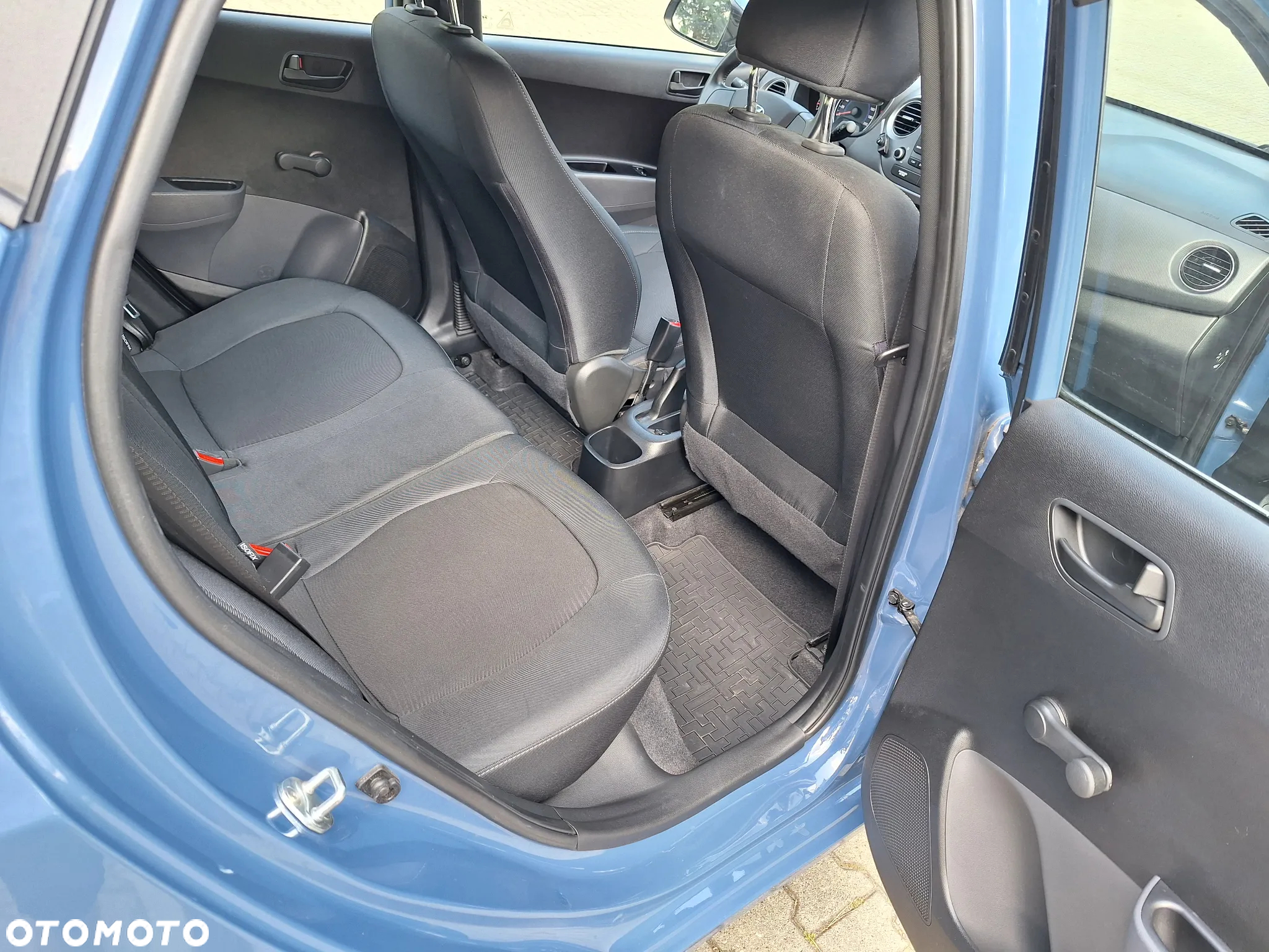 Hyundai i10 1.0 GO - 10