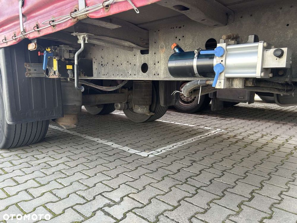 Schmitz Cargobull SCS - 9