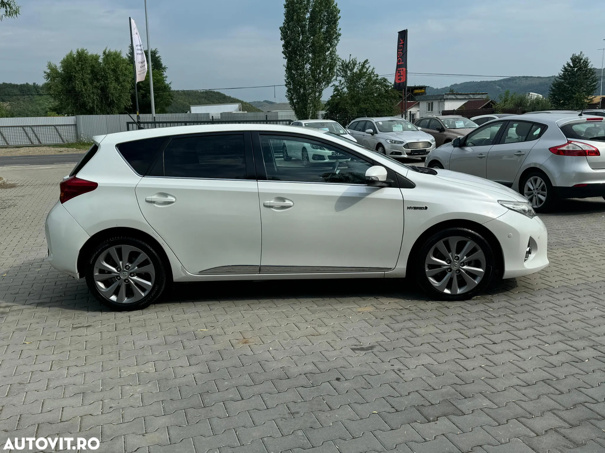 Toyota Auris 1.8 L VVT-i Hybrid Luna - 5