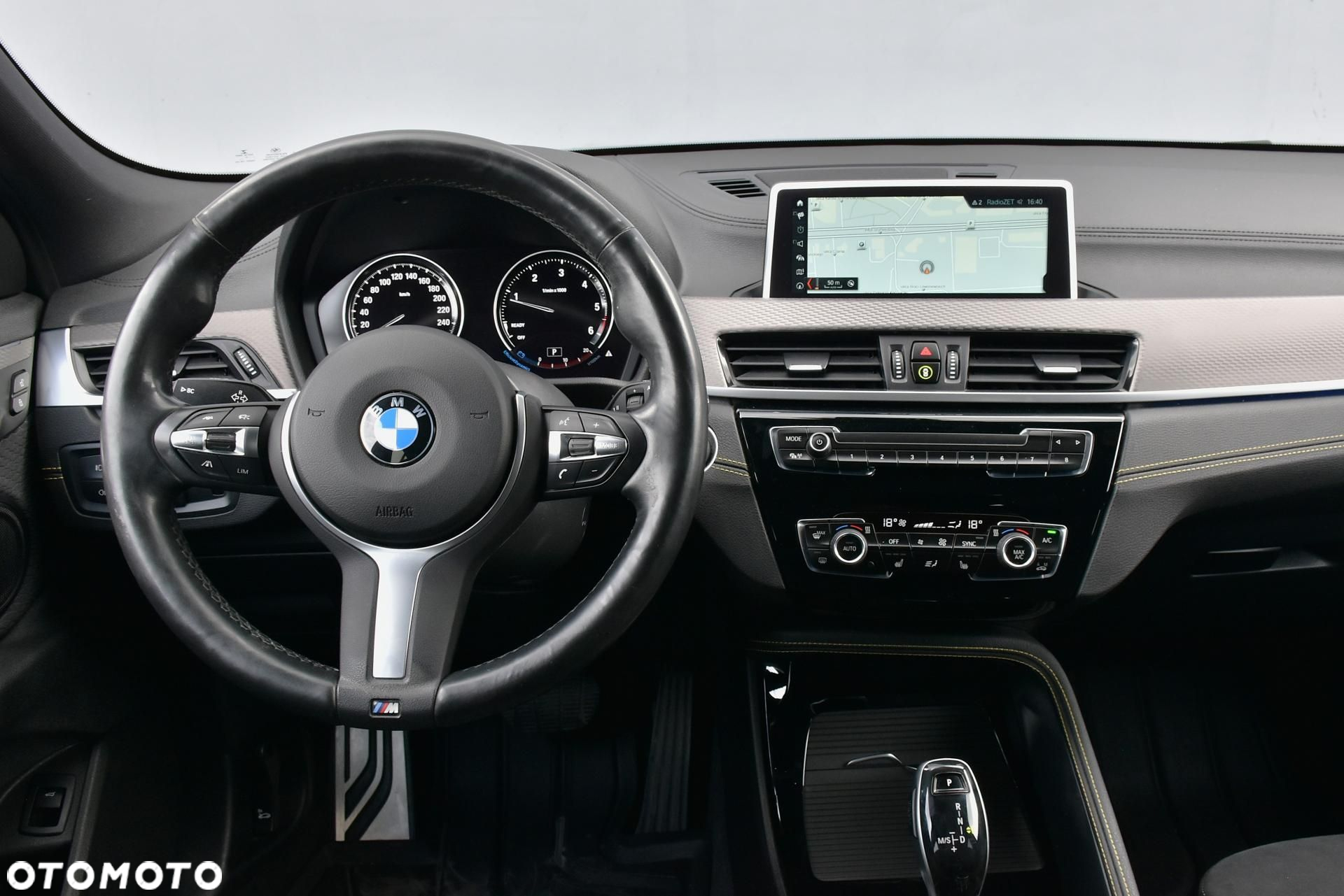 BMW X2 - 10