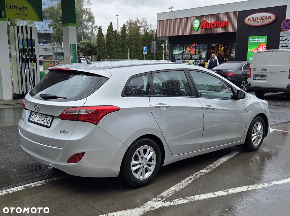 Hyundai i30 1.6 GDI Comfort - 13