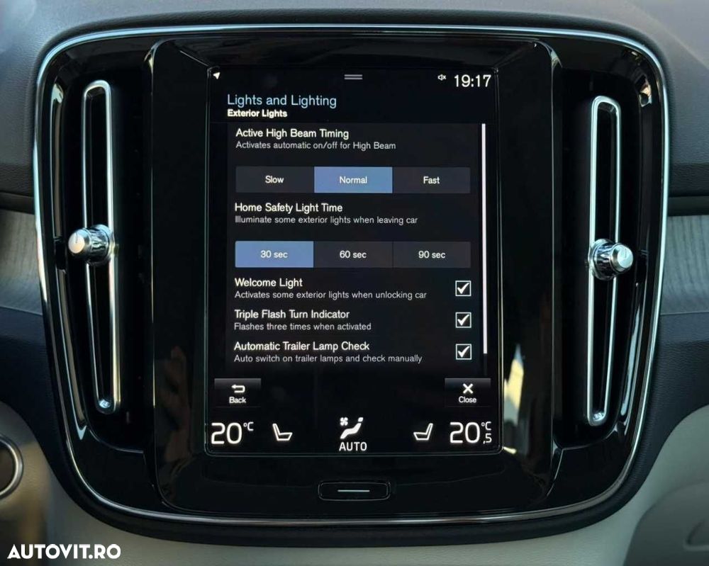Volvo XC 40 - 35