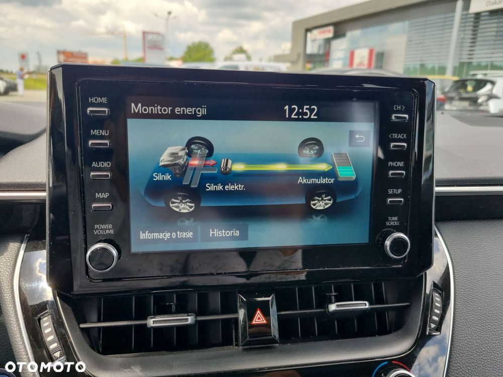 Toyota Corolla 2.0 Hybrid Comfort - 18