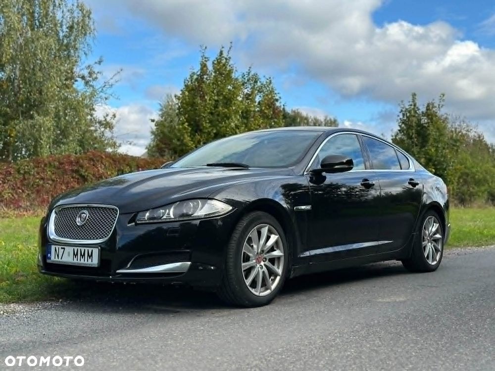 Jaguar XF 2.2 D Luxury - 1