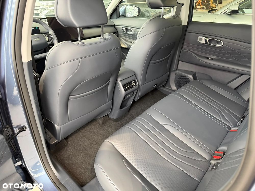 Geely Starray - 19