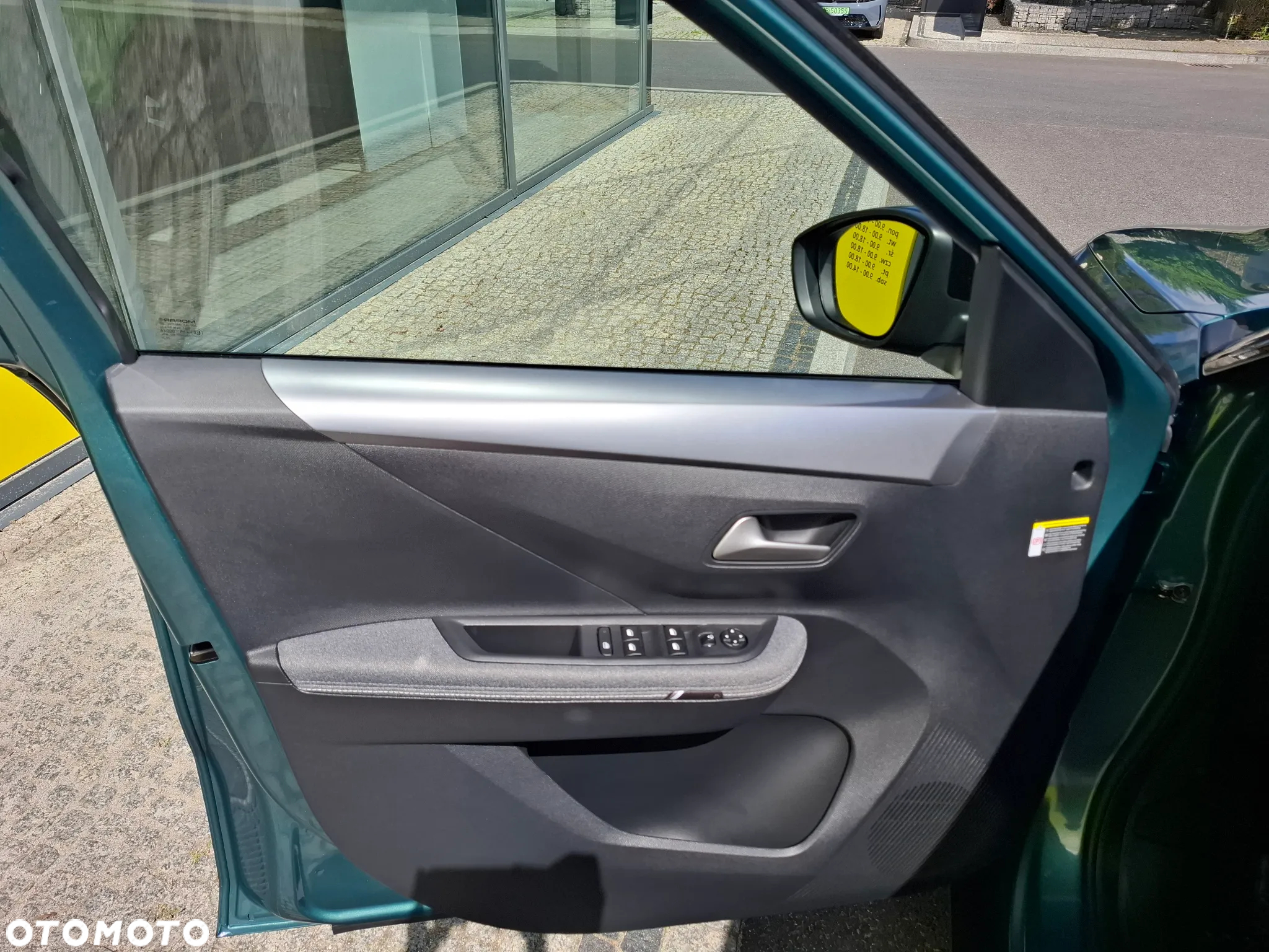 Opel Frontera 1.2 T mHEV GS eDTC6 - 17