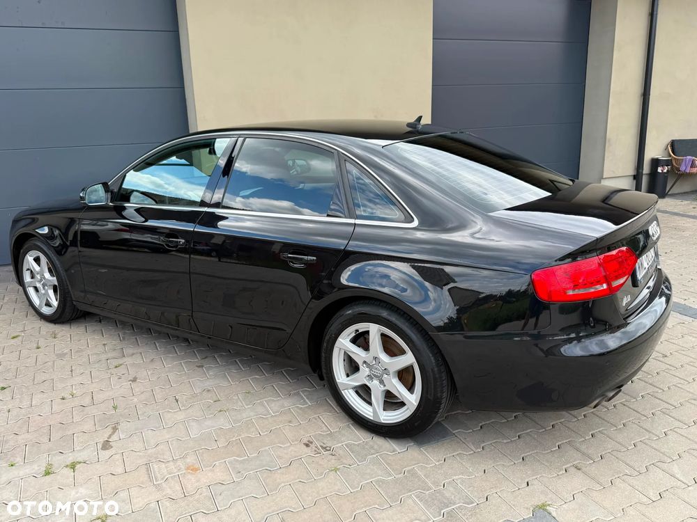 Audi A4 Limousine 2.0 TDI DPF Ambiente - 27