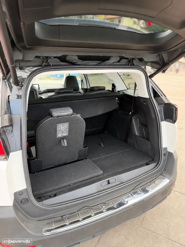 Peugeot 5008 1.5 BlueHDi Allure EAT8 - 13
