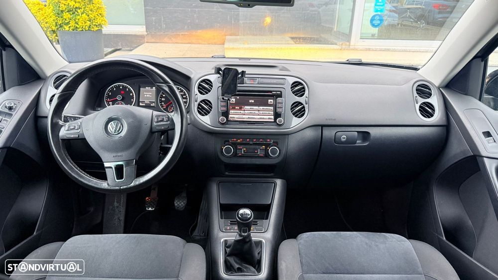 VW Tiguan 1.4 TSi Sport BlueMotion - 11