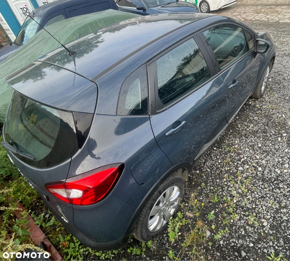 Renault Captur - 3