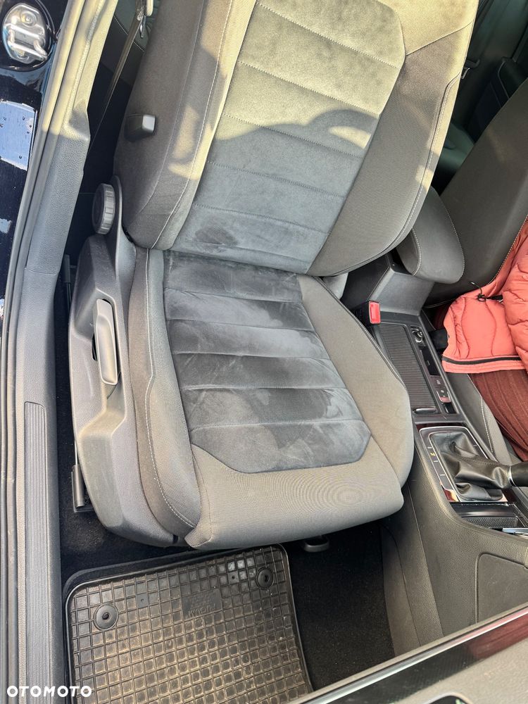 Volkswagen Golf - 19