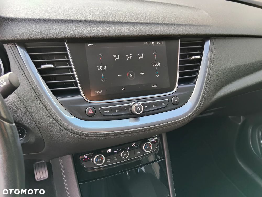 Opel Grandland X 1.6 T Ultimate S&S - 19