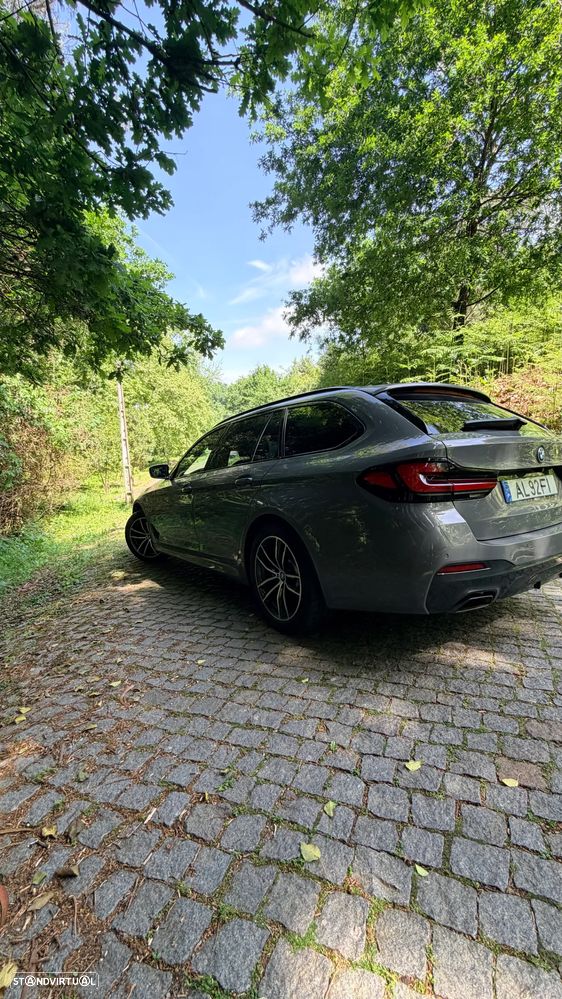 BMW 530 e Pack Desportivo M - 2