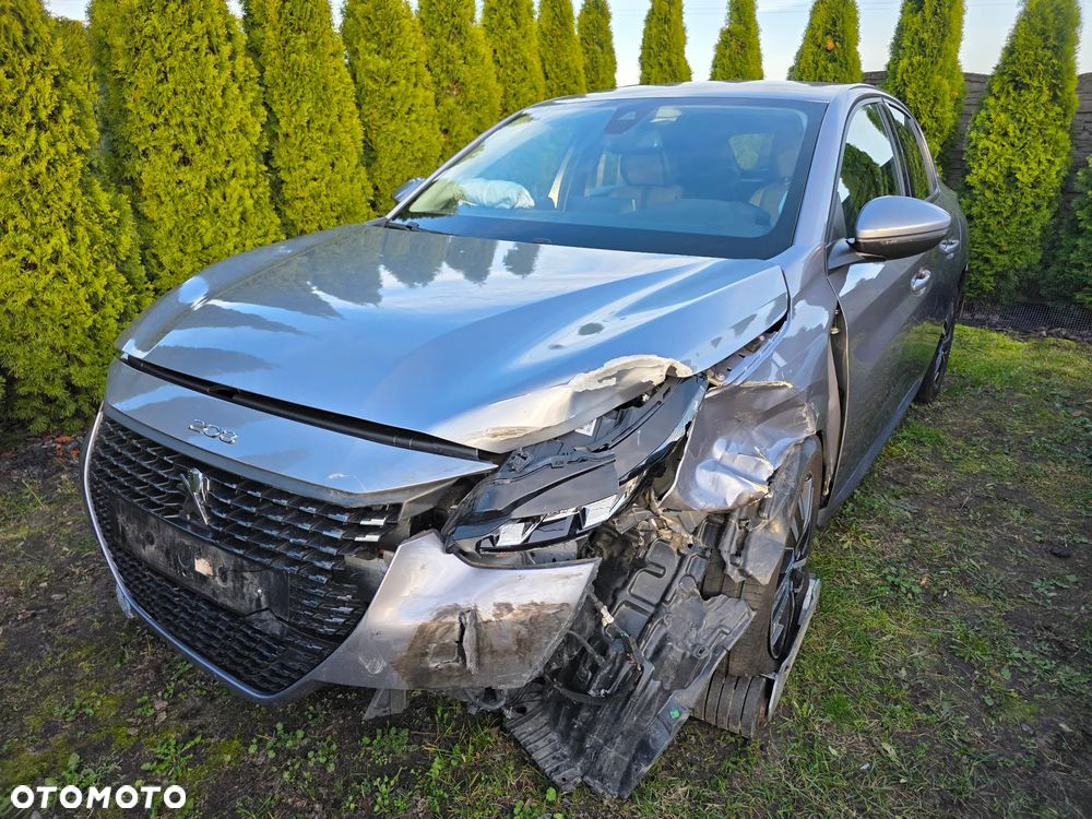 Peugeot 208 1.2 PureTech Allure S&S - 7