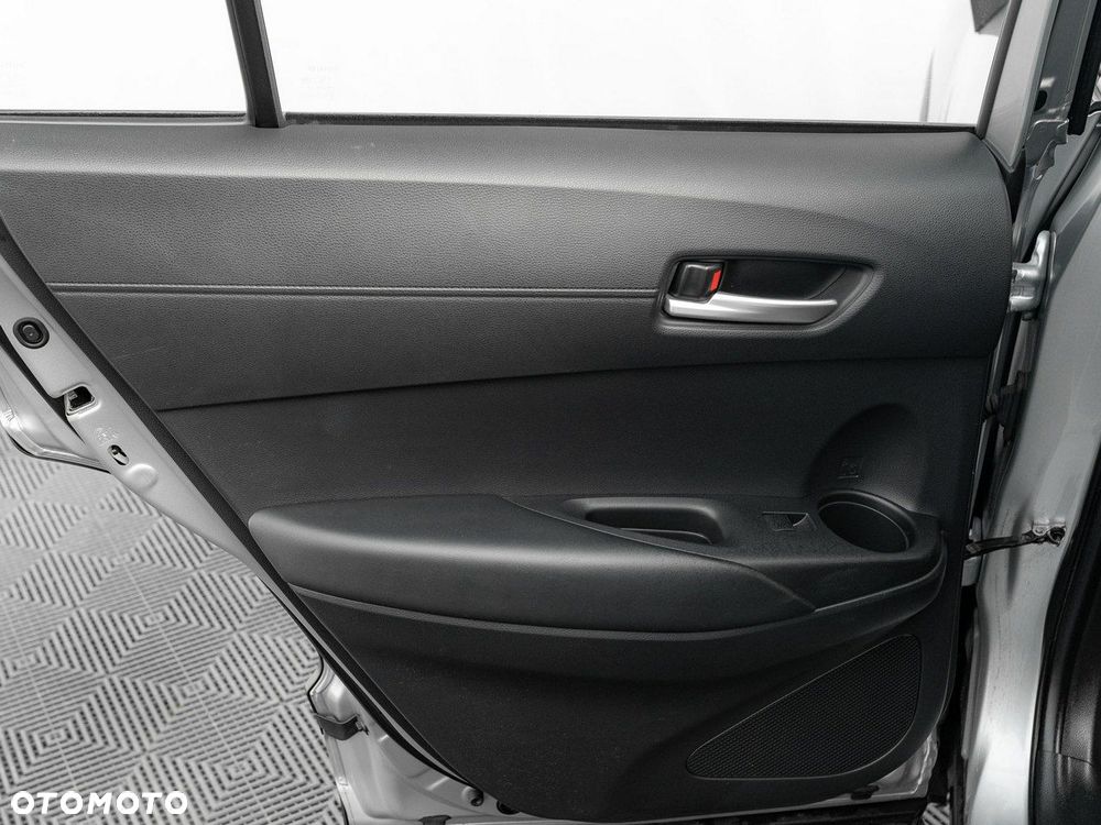 Toyota Corolla Cross - 25