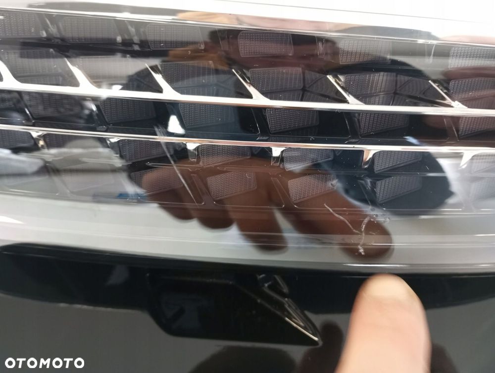 LAMPA PRAWA MATRIX AUDI Q6 E-TRON 85H941040H - 6