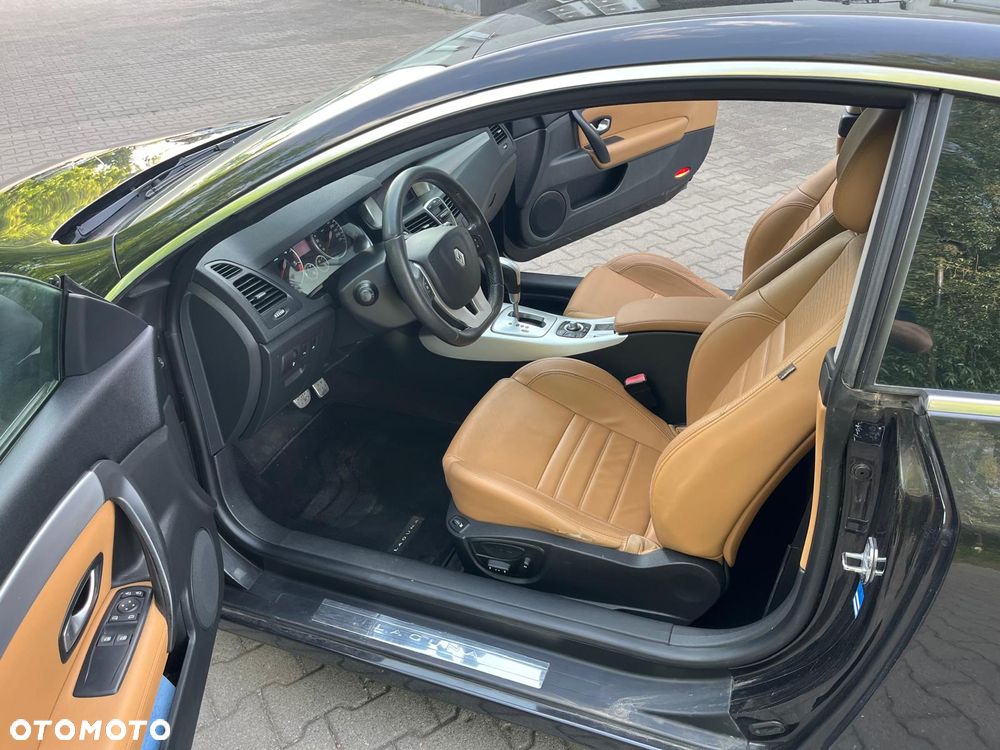 Renault Laguna 3.0 dCi V6 Initiale - 10