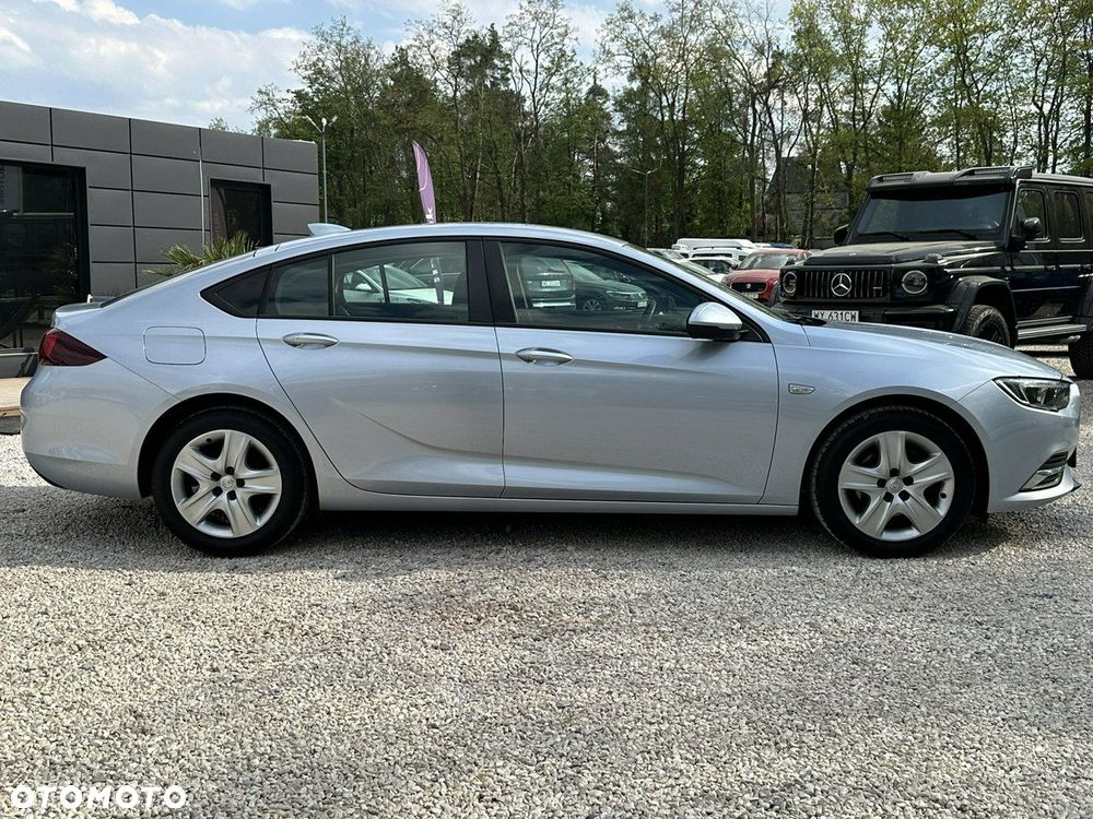 Opel Insignia 1.6 CDTI Enjoy S&S - 9