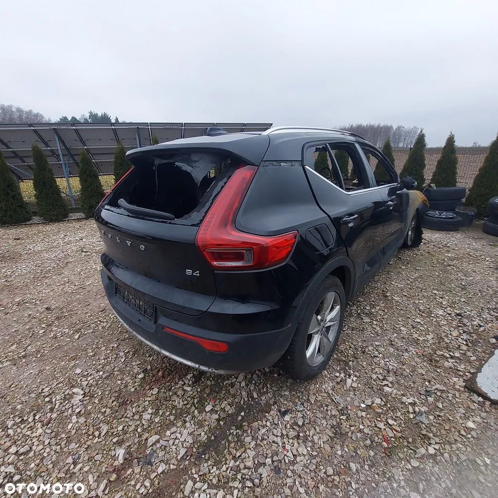Volvo XC 40 B4 Plus Bright - 1