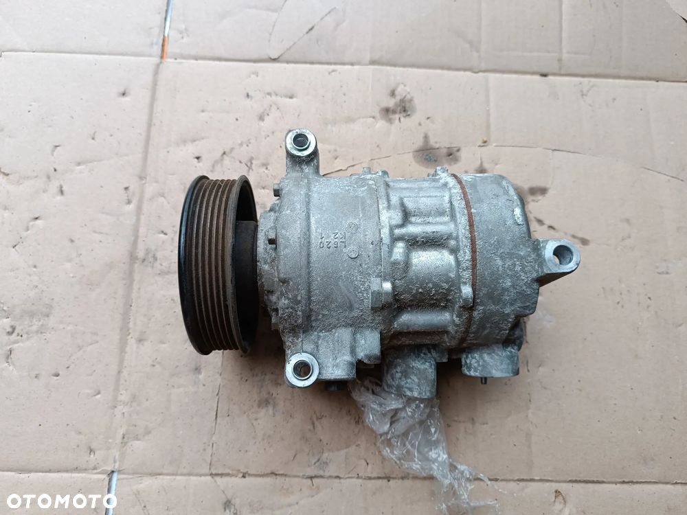 SPRĘŻARKA KOMPRESOR KLIMATYZACJI 5Q0816803 VOLSKWAGEN TOURAN III 5T - 5