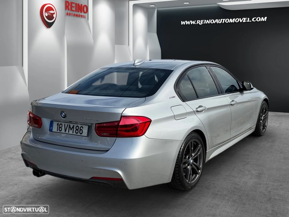 BMW 330 e iPerformance Pack M - 3