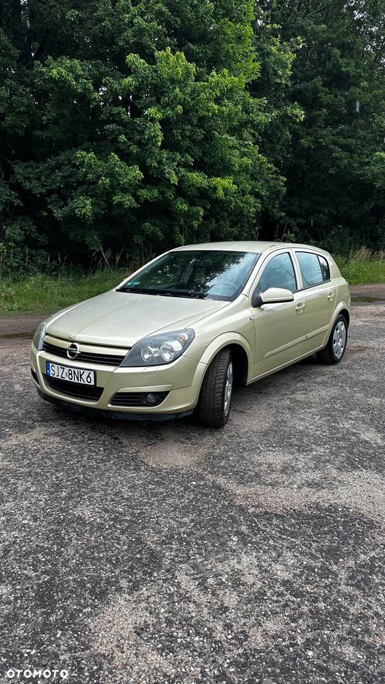 Opel Astra 1.6 Sport - 1