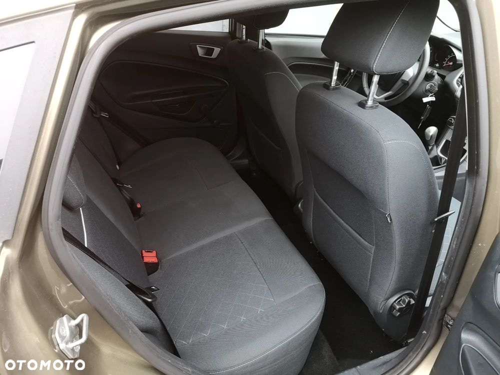 Ford Fiesta 1.25 Celebration - 22