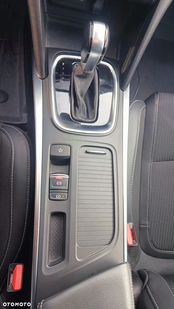 Renault Megane 1.6 E-TECH Plug-In Intens - 16