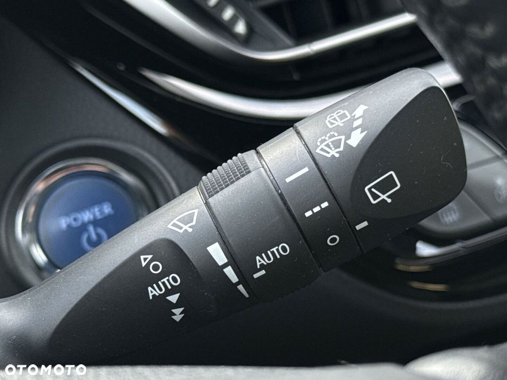 Toyota C-HR 1.8 Hybrid Executive - 19