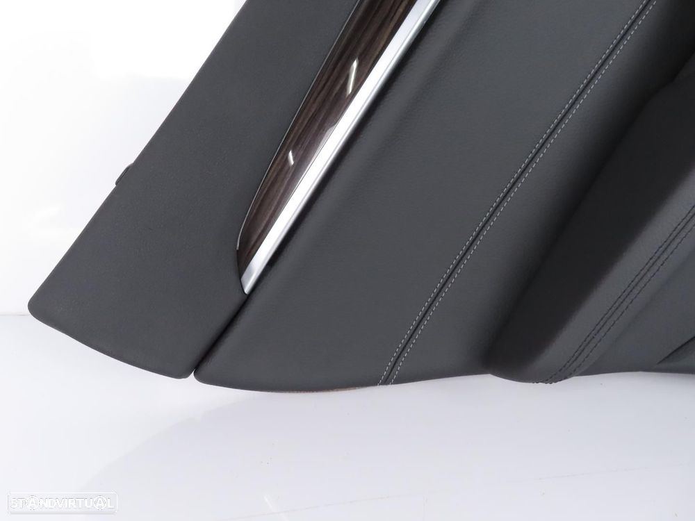 Forra da Porta em Pele Esquerdo/Trás Usado / Original BMW X1 (F48) - 2