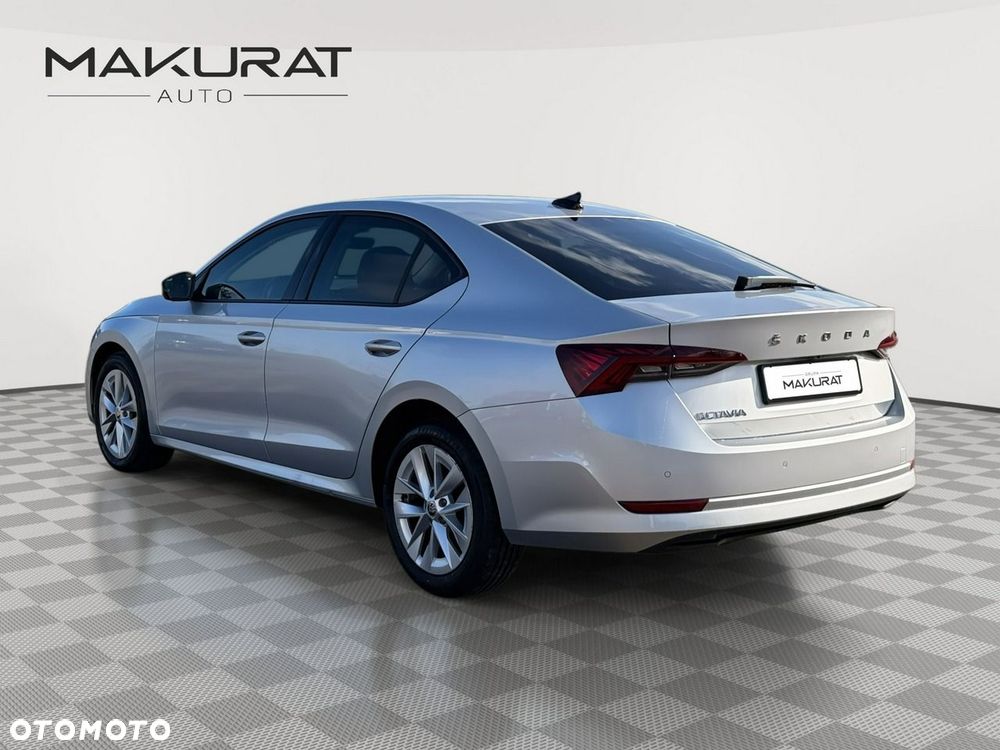 Skoda Octavia 1.5 TSI ACT Ambition - 4