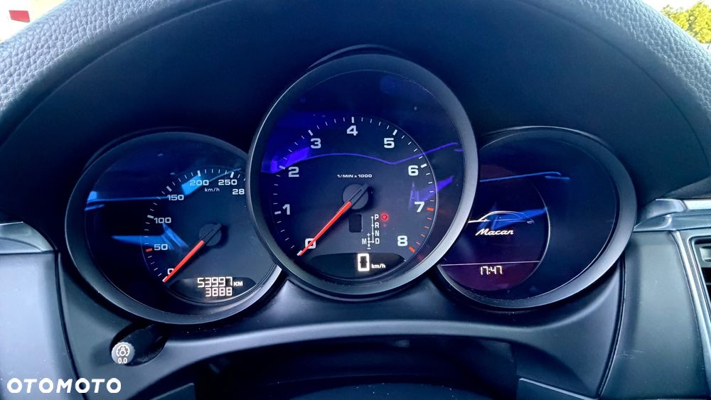 Porsche Macan PDK - 16