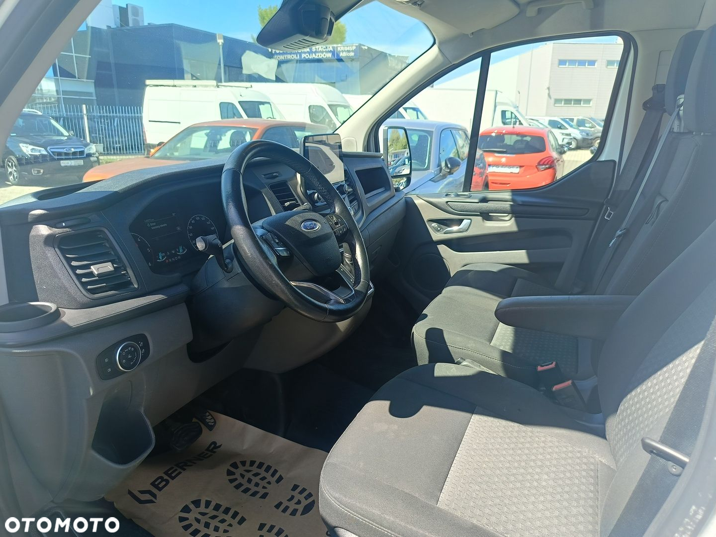 Ford Transit Custom - 10