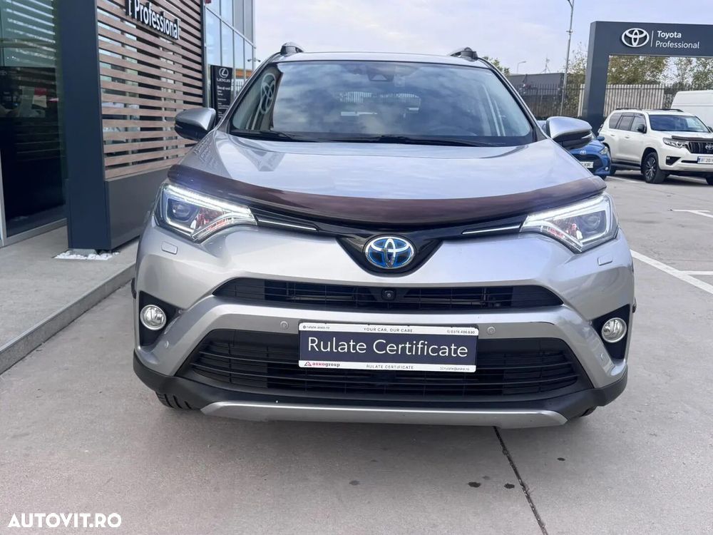 Toyota RAV4 - 4
