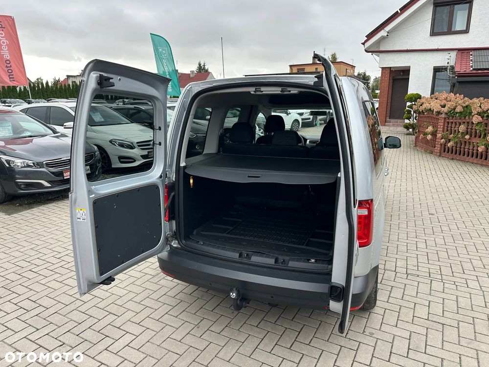 Volkswagen Caddy - 22