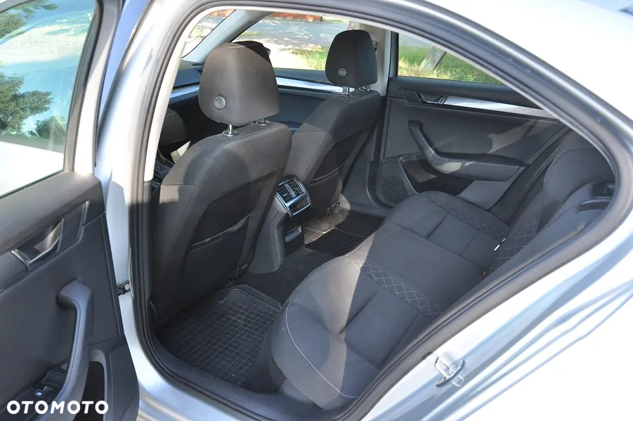 Skoda Superb - 11