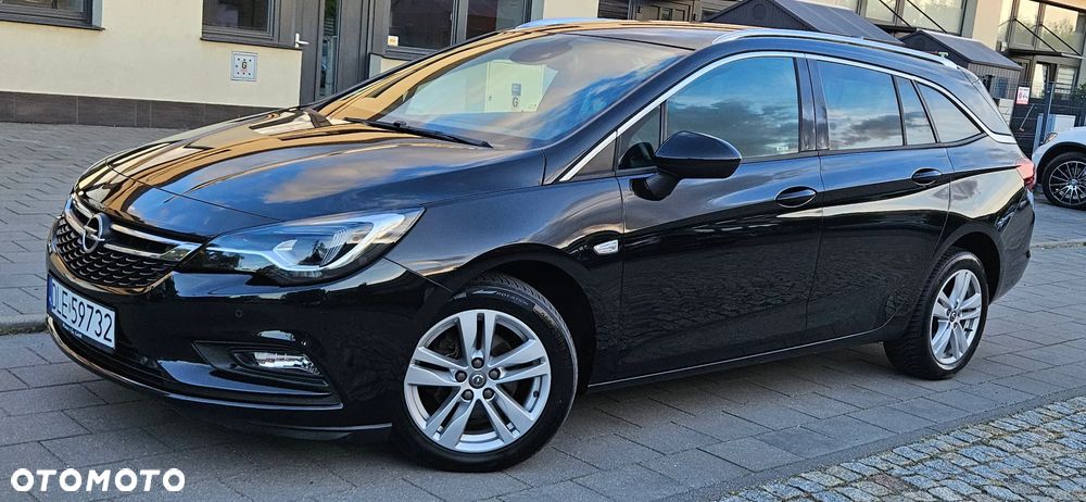 Opel Astra 1.6 D (CDTI) Start/Stop Dynamic - 17
