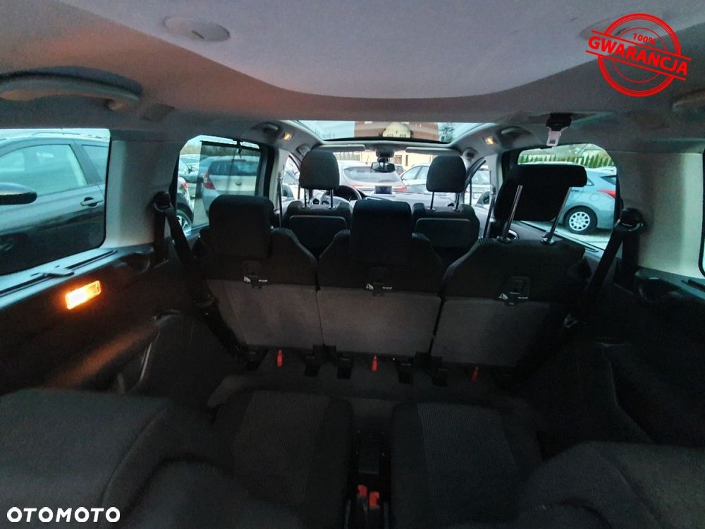 Peugeot 5008 - 25