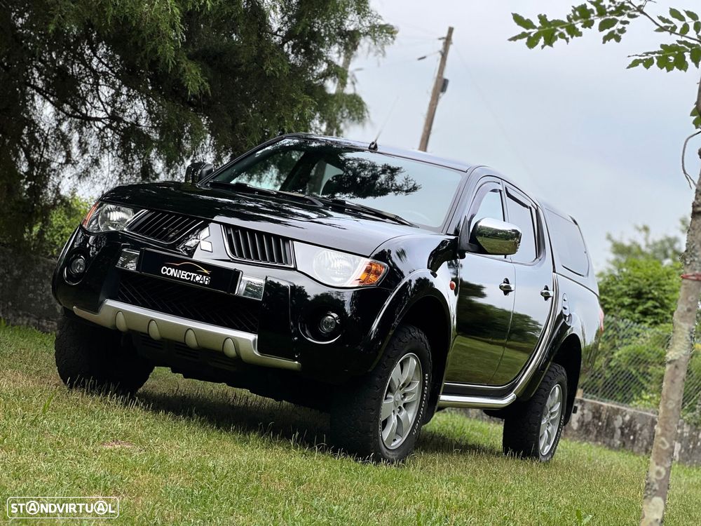 Mitsubishi L200 Pick Up 4x4 Intense Cabine Dupla - 34