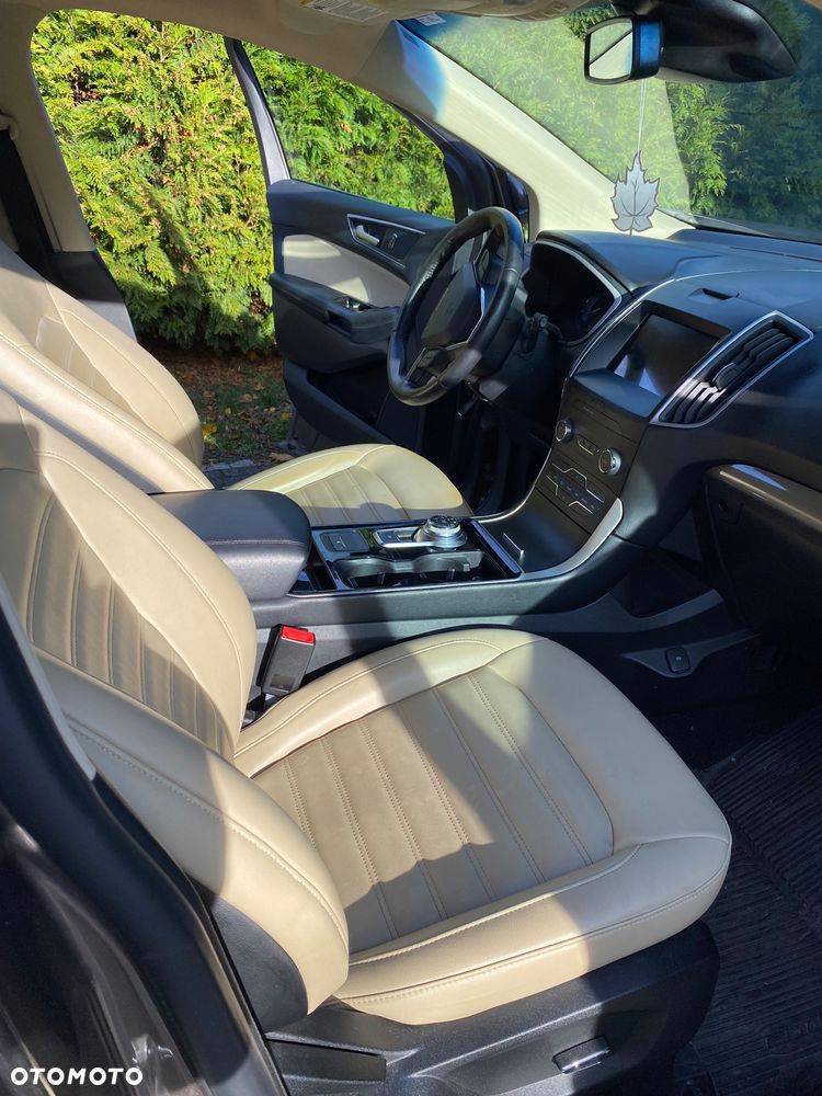 Ford Edge - 11