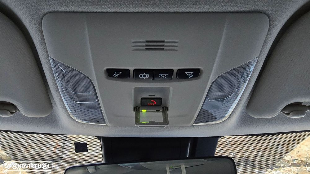 Toyota Corolla SD 1.8 Hybrid Comfort - 12