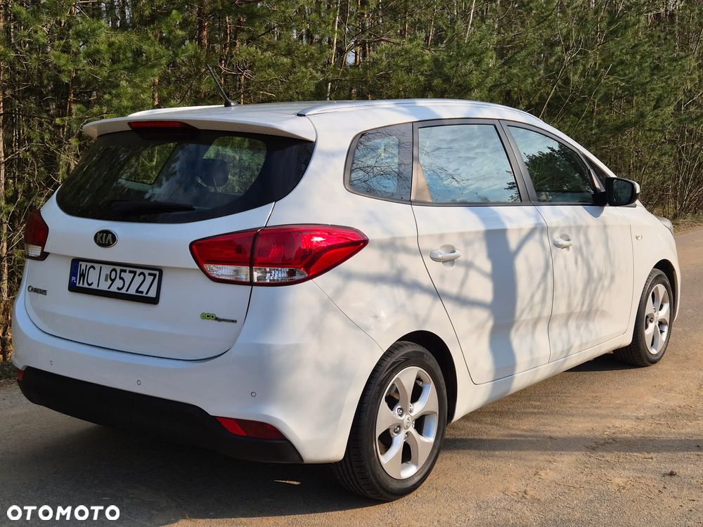 Kia Carens 1.6 GDI L - 7