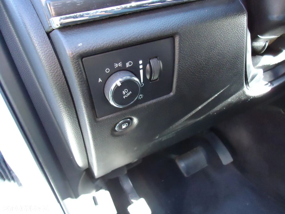 Jeep Grand Cherokee 3.6 V6 Limited - 33