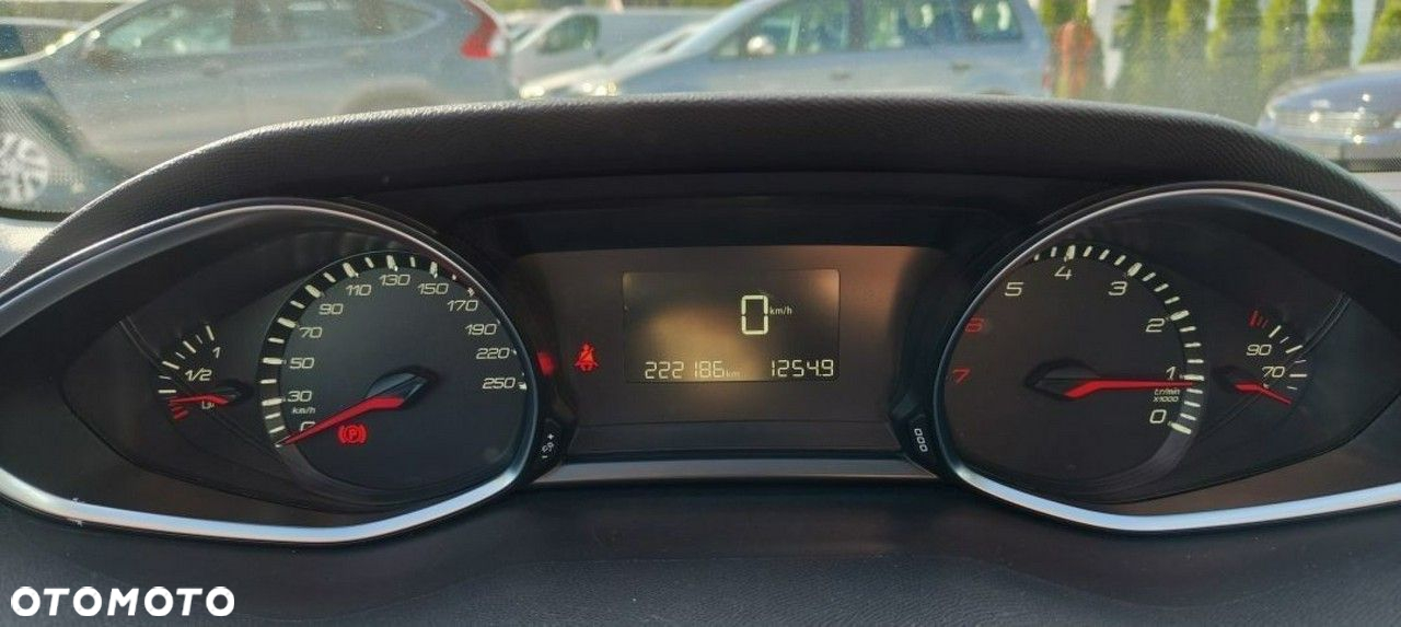 Peugeot 308 - 22