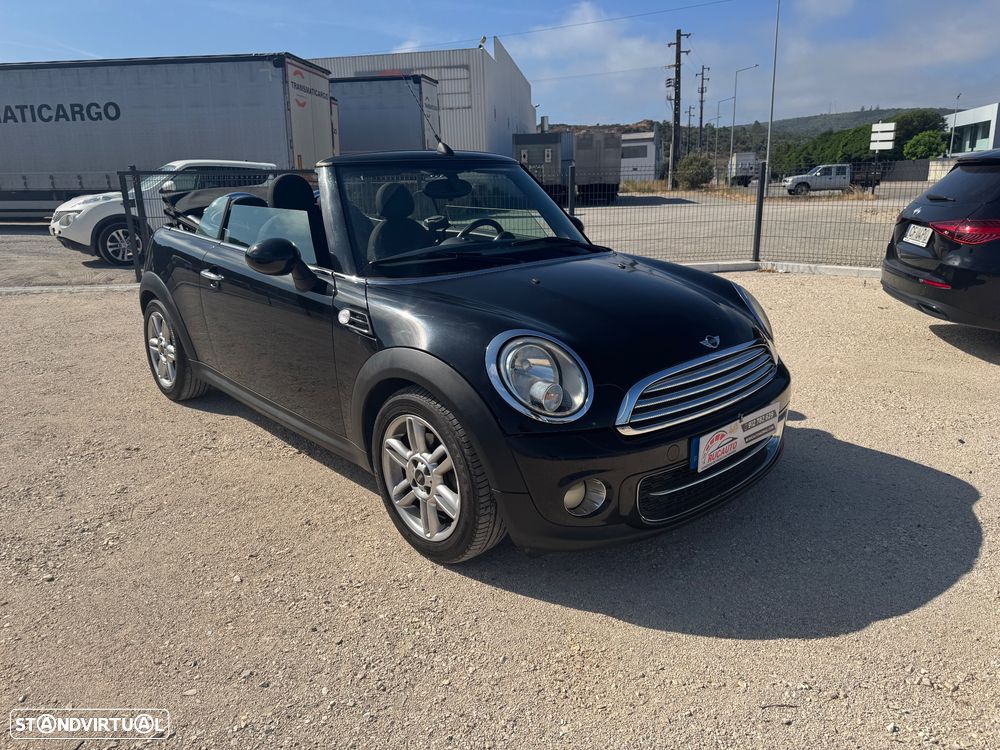 MINI Cabrio Cooper D - 2