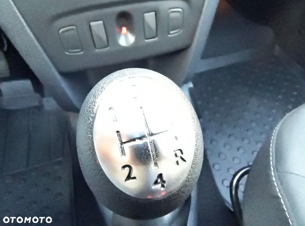 Dacia Logan - 26