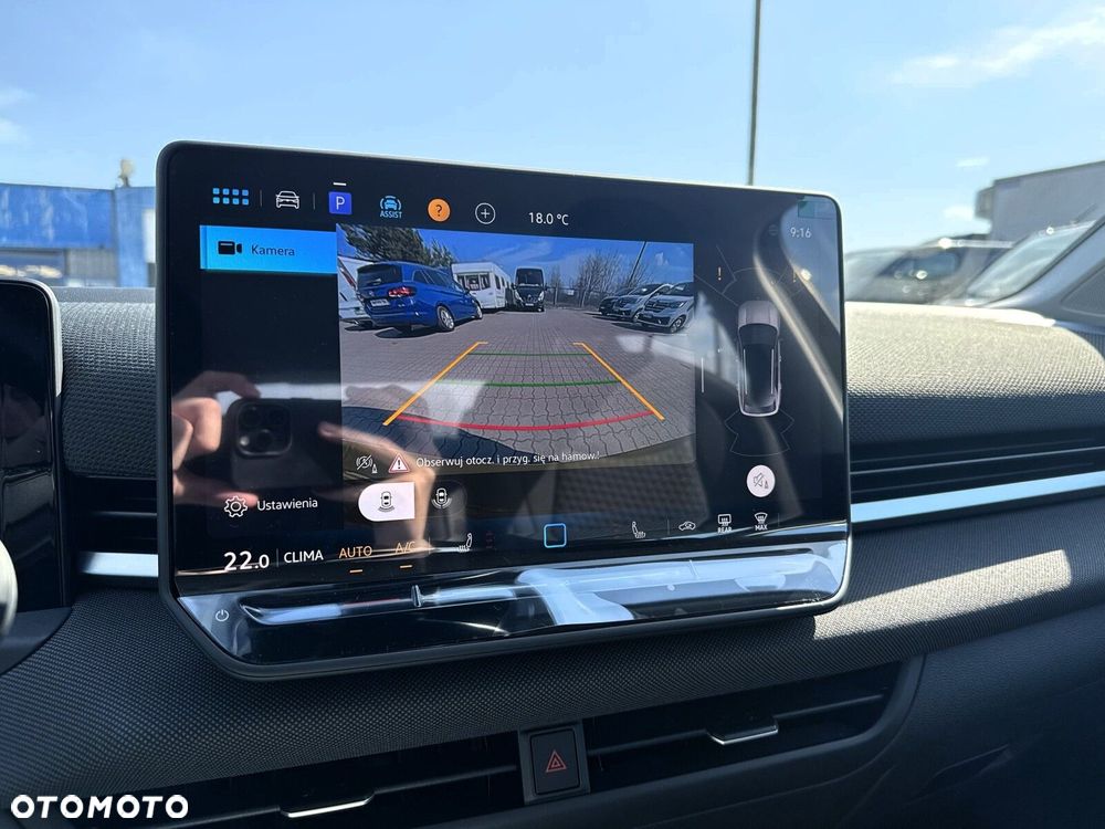 Volkswagen T-Roc - 23