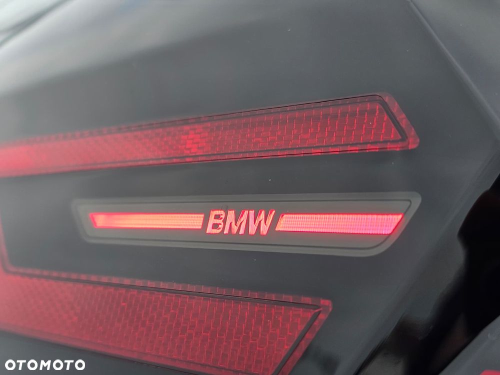 BMW X5 xDrive40i - 17