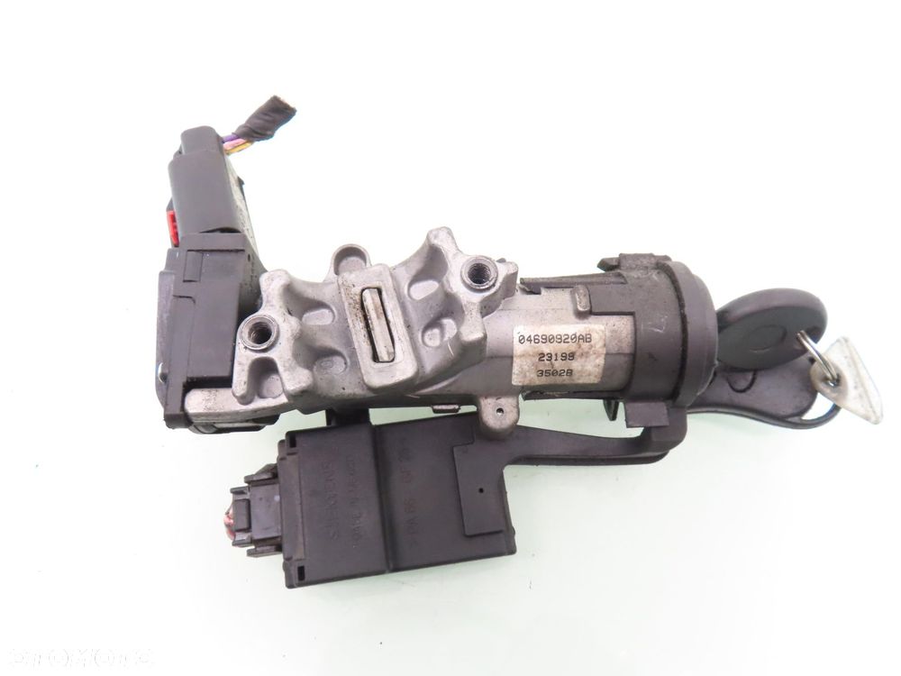 STACYJKA CHRYSLER VOYAGER IV 04690920AB P04686665AC 04685719AB - 8